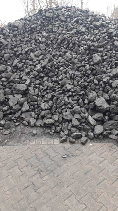 Kostka Jankowice – kaloryczny opał z dostawą do Dzierżoniowa