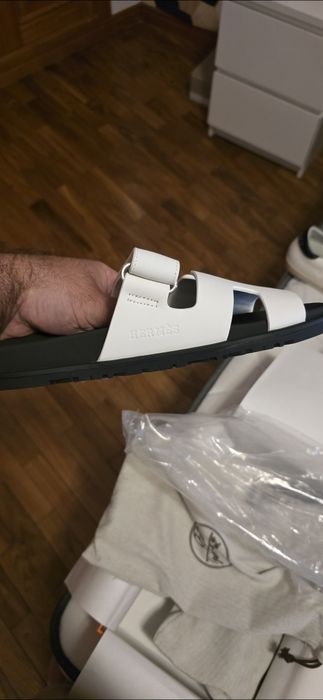 Sandalias hermés