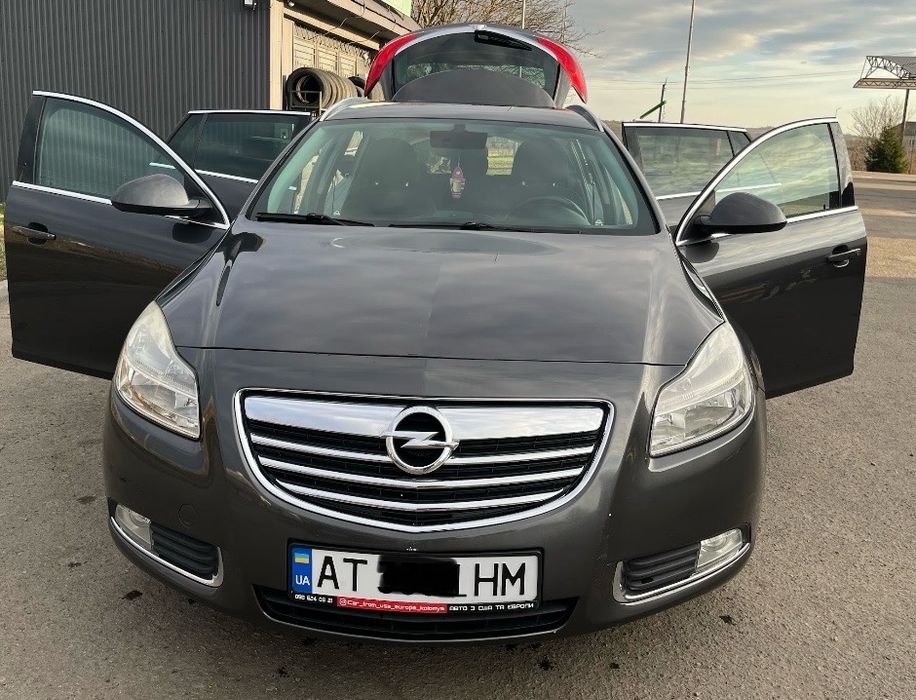 Продаж авто Opel insignia
