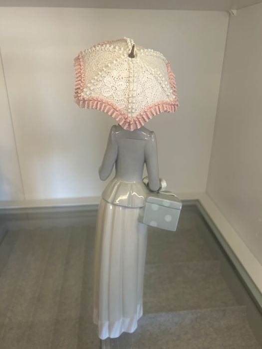 Lladró "Modista - 4700"