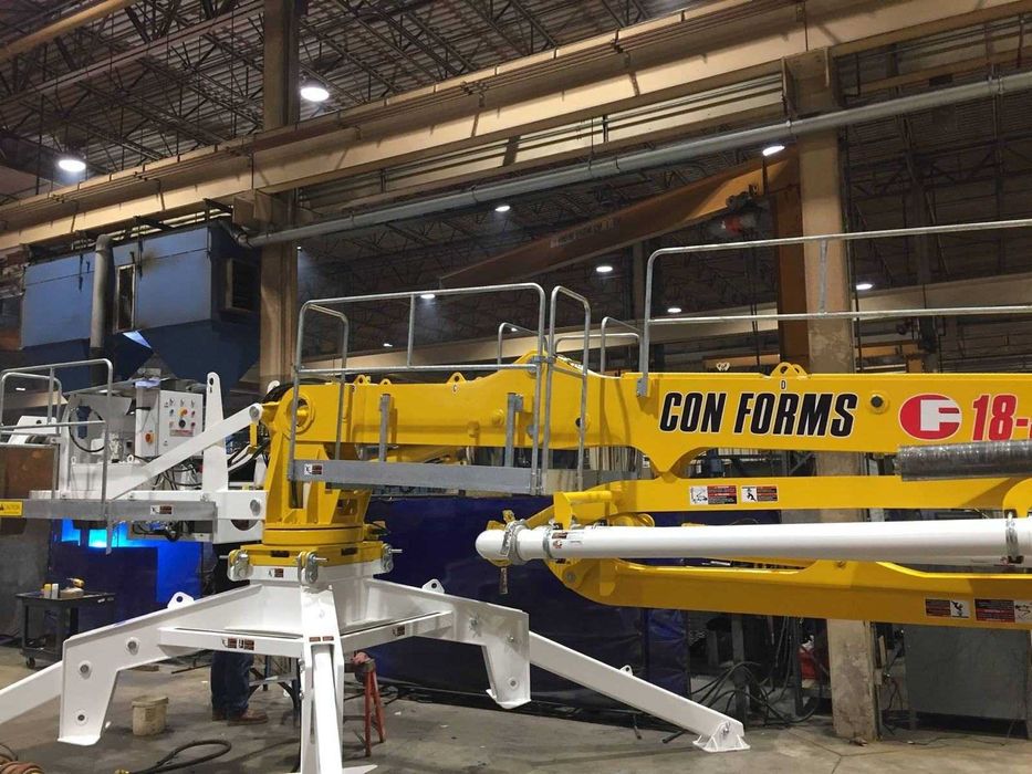 Бетонорозподільча стріла