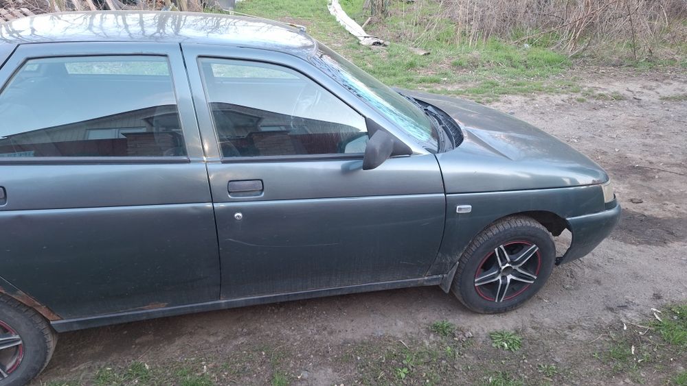 Продам ваз 2110 .2011року газ 4 покоління