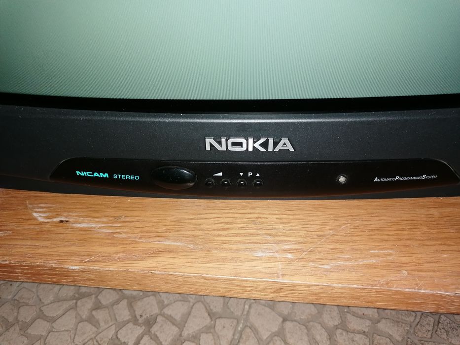 TVs a funcionar bem.