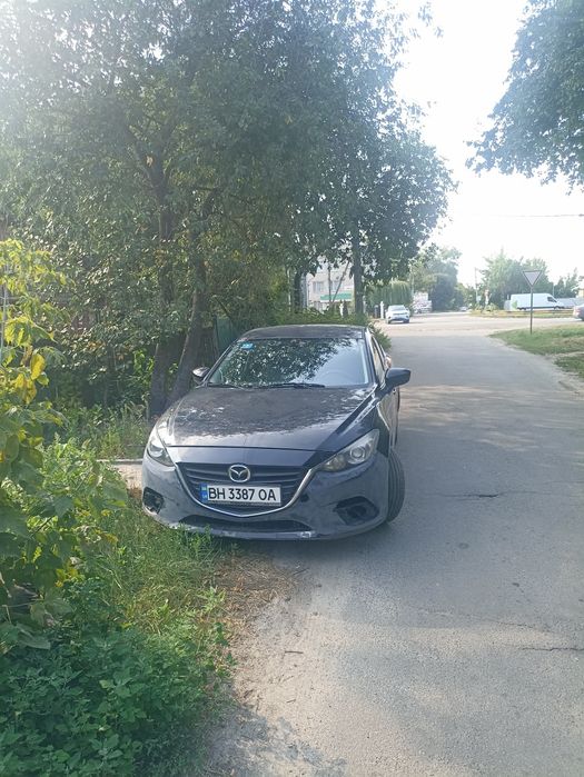 Mazda 3 2016 .2.0Бензин Седан