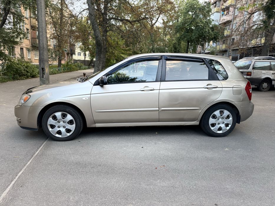 Кіа Черато продам