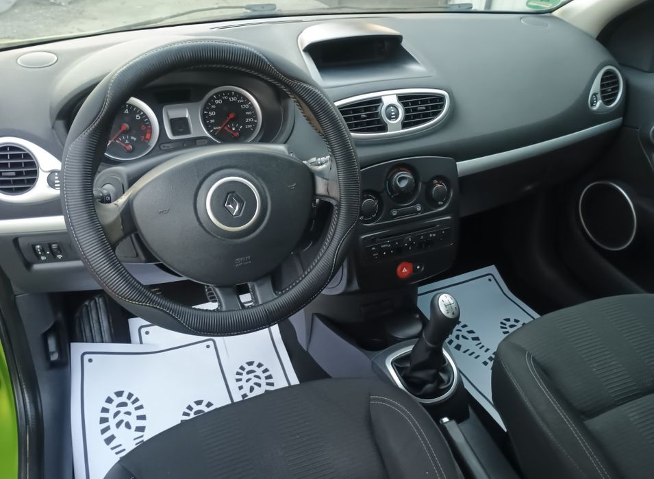 Renault Clio 1.2 2009r