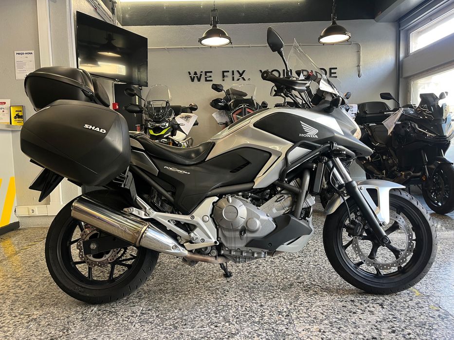 Honda NC 700 X Em Bom estado, Carta A2, Crash-Bars, 3 Malas, Revisionada