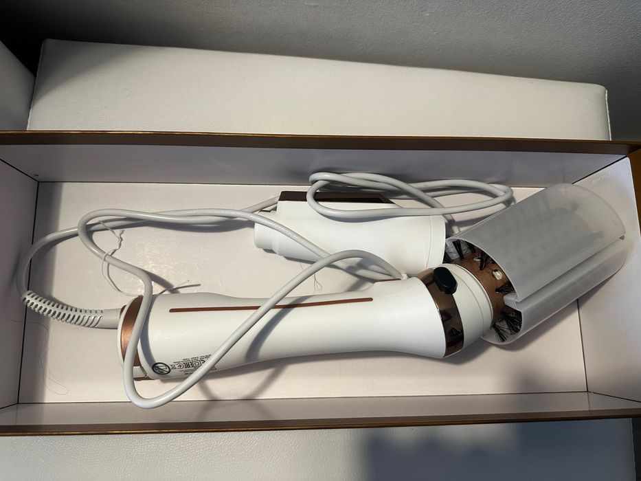 Фен-щетка Rowenta (CF9720F0)