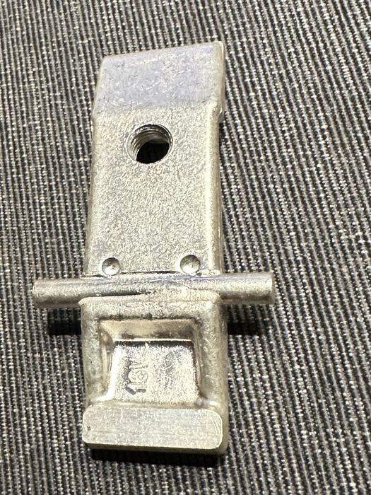 Styki ruchomy zwierny