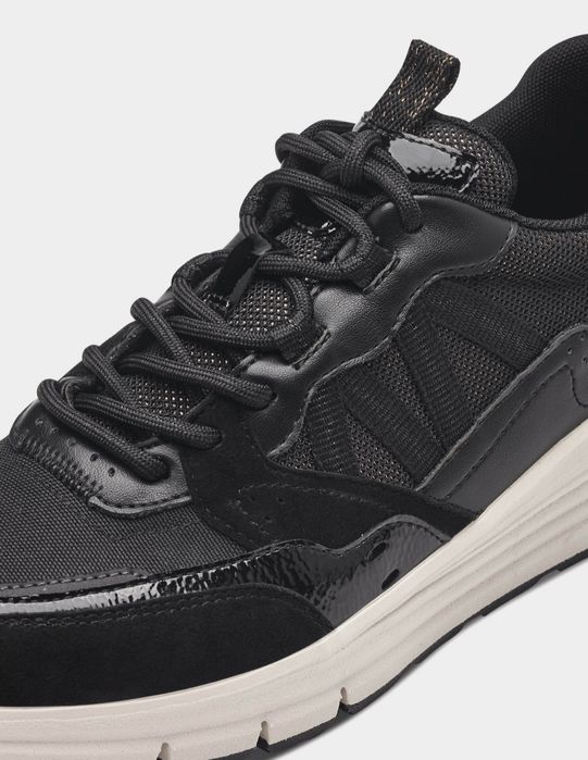 Кроссовки Tamaris.