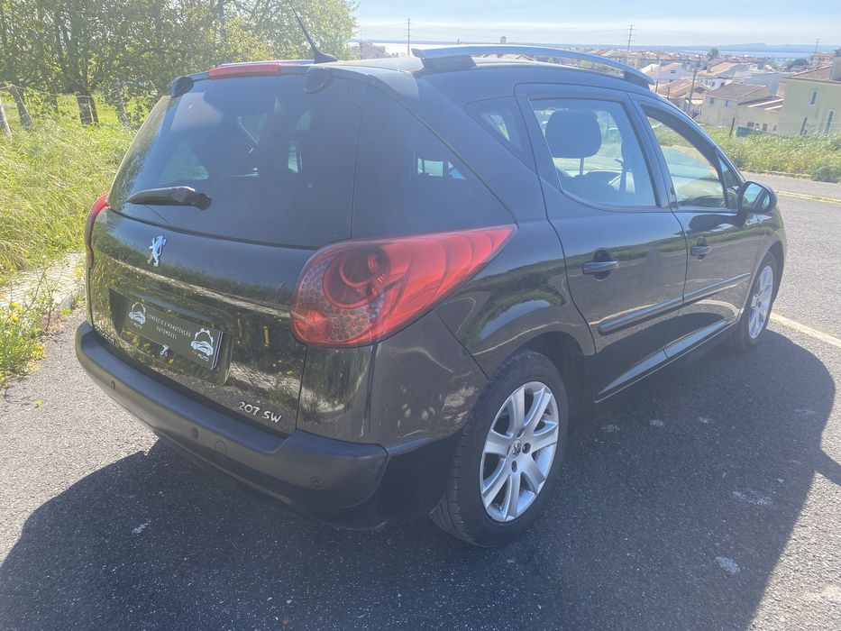 Peugeot 207 sw hdi