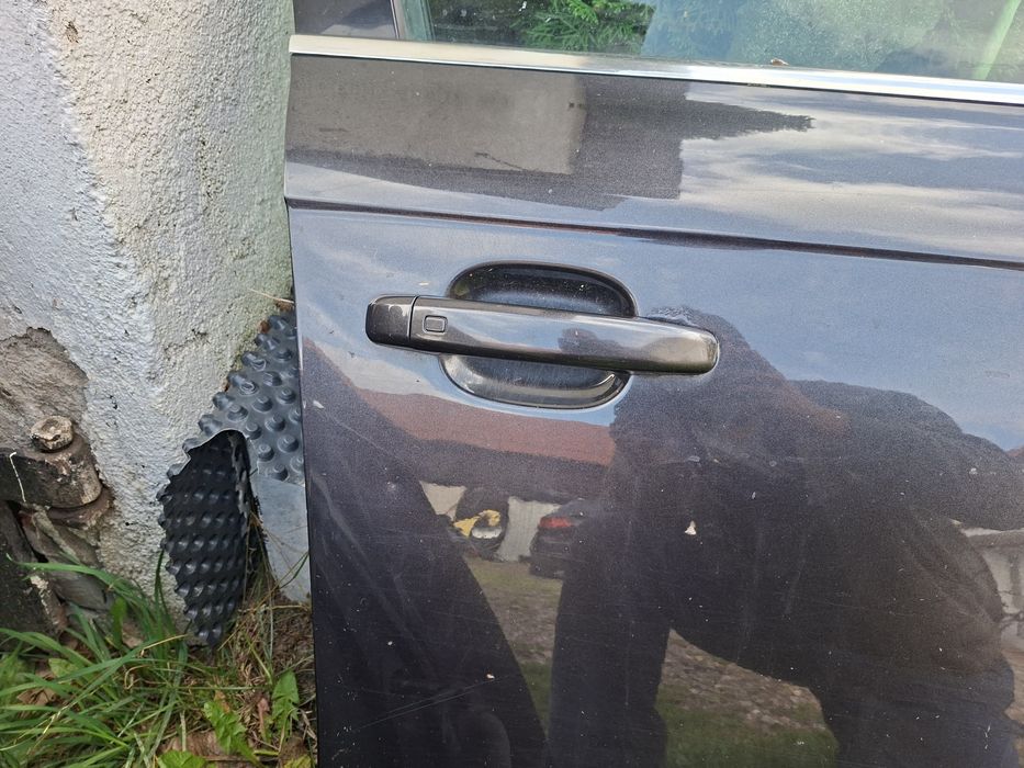 Audi a4 b8 drzwi przód prawe Europa lz7l