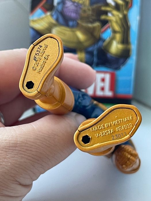 фігурка Hasbro Marvel Avengers Titan Hero Deluxe Thanos.