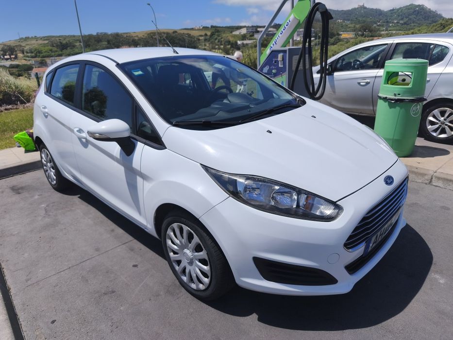 Ford Fiesta 1.5 TDCi Trend 2016 • Distribuição Mudada • 2 Chaves
