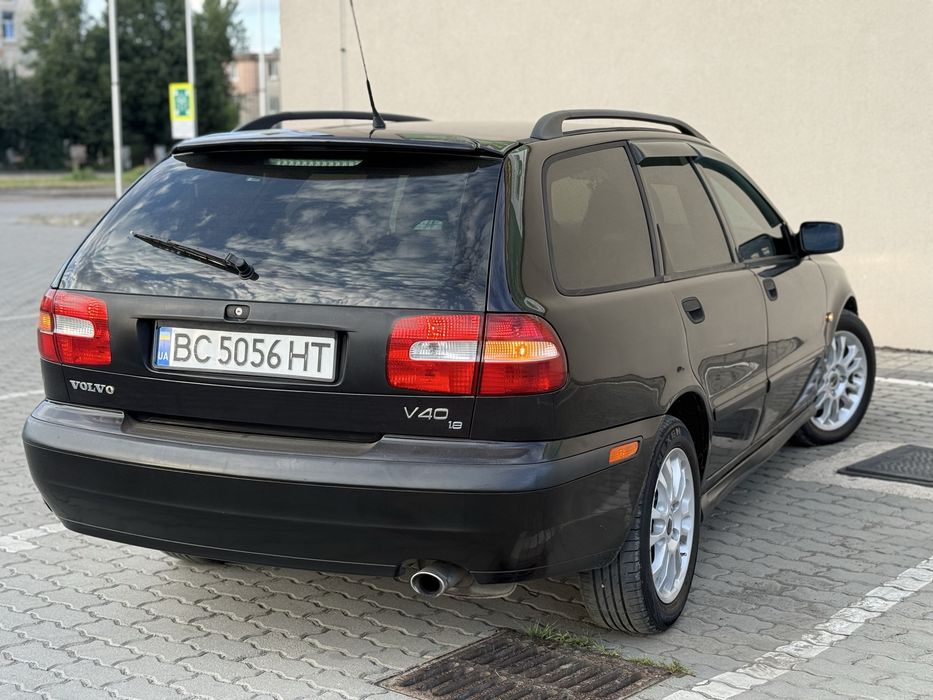 Volvo v40 2001р 1.6 газ/бензин
