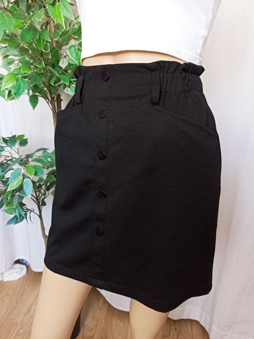 SG Czarna spódnica 34 , 36 XS  , S Bot cut spódniczka 34 , 36  Bootcut krótka spódnica 34 , 36