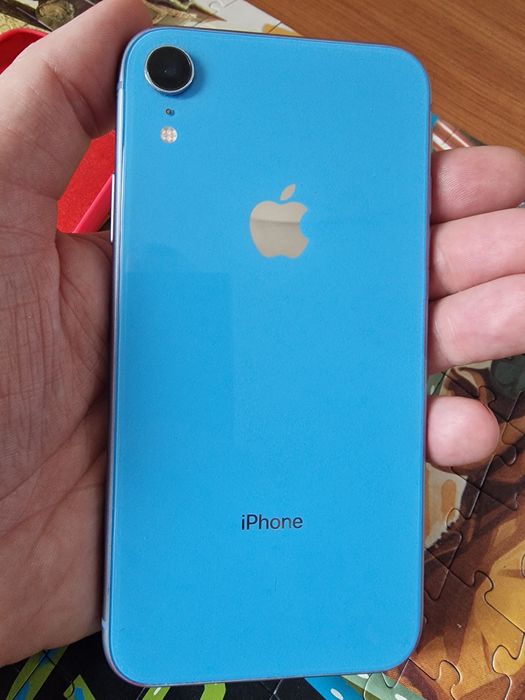 Телефон iPhone xr 128