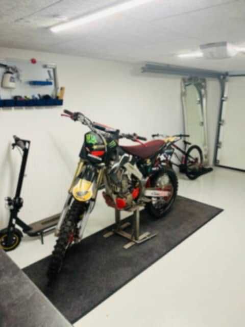 Honda CRF 450R - Cross – 2008 | Stan idealny z Danii