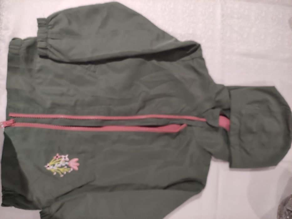 Casaco de primavera/ verão menina