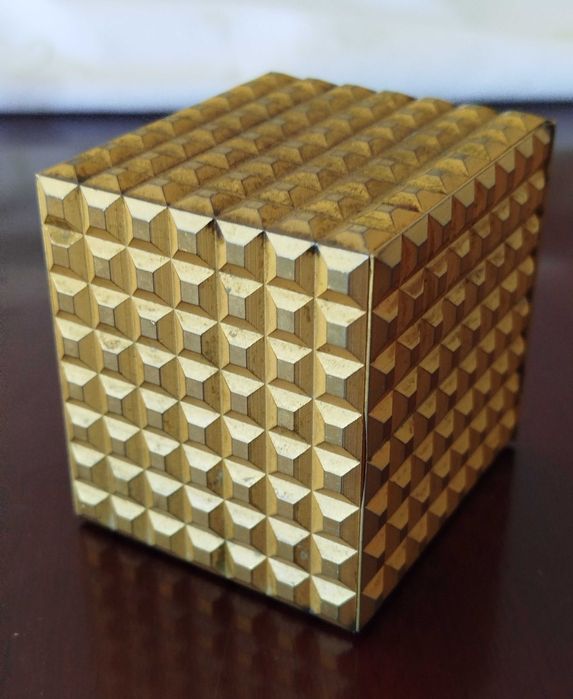 Antigo e Raro Relógio de Mesa "Looping 8 Days"