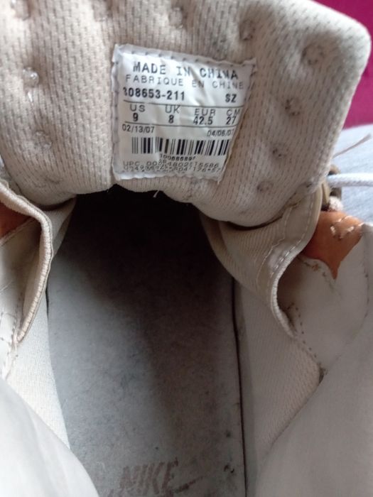 Buty Nike Air Source rozmiar 42, 5