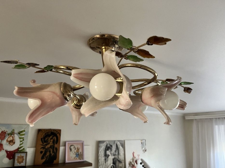 Люстра в спальню