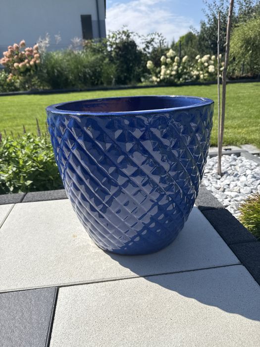 Duza piekna ceramiczna donica mrozoodporna na taras