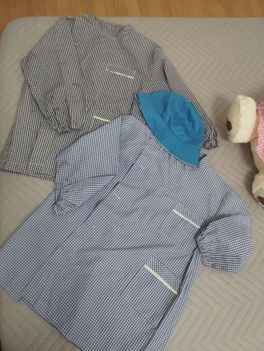 Bibe pré escolar e chapéu azul