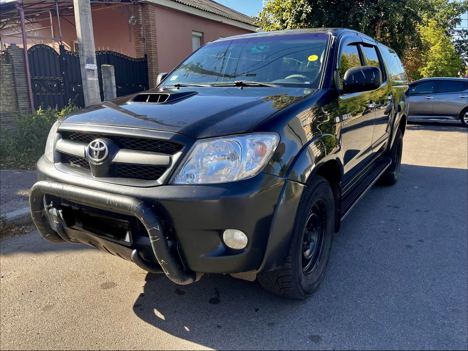 Toyota Hilux