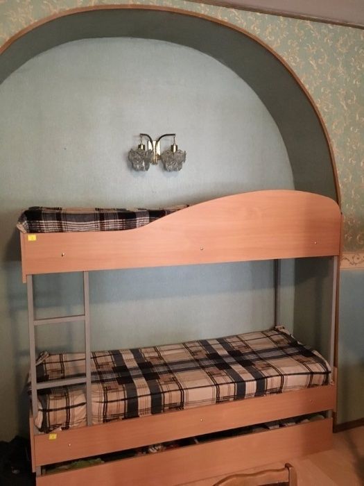Посуточно и Длительно Хостел 550 грн неделя ! Киев Метро Площадь Без %