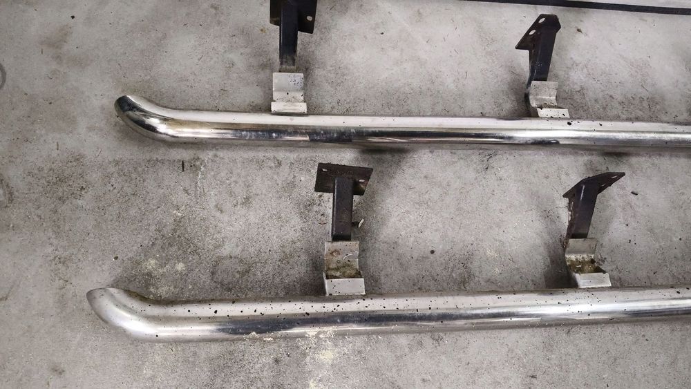 Progi Boczne Orurowanie Boczne Volkswagen Amarok 2012