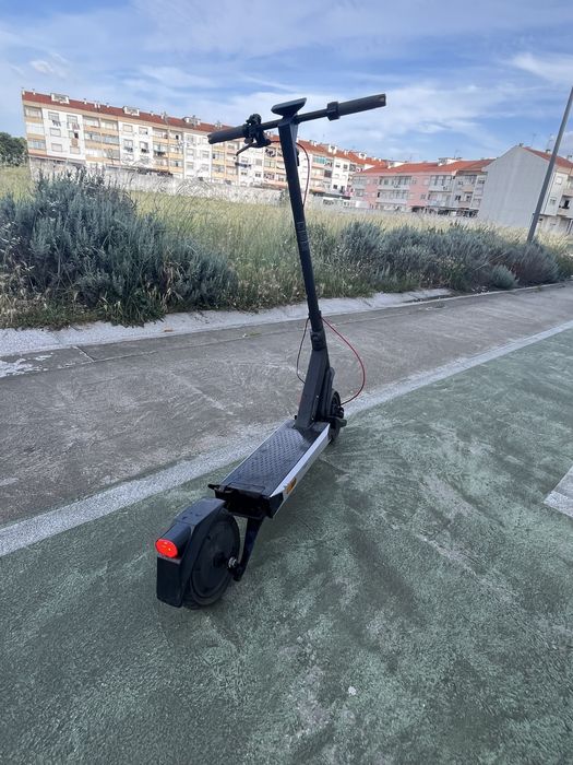 Trotineta Electrica Navee S40