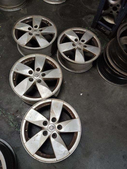 Conjunto De Pneus Renault Megane Iii Berlina 5P