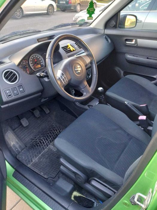 Sprzedam Suzuki Swift 1.3 DDiS GLX Comfort