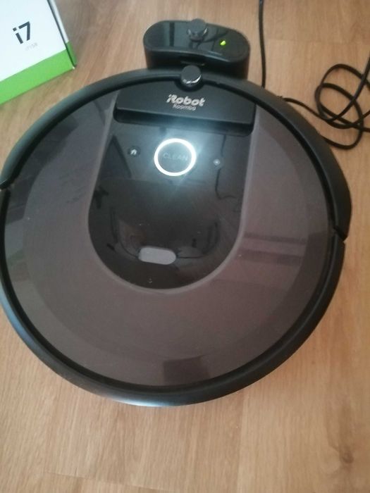 I robot roomba i7