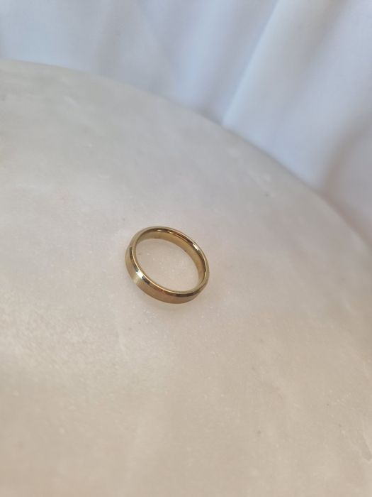 Złota obrączka ze stali szlachetnej Gloss Gold rozmiary od 6 do 12