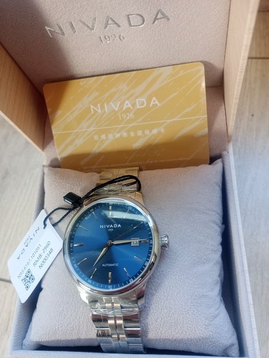 Nivada 1926 Automatic date sapphire