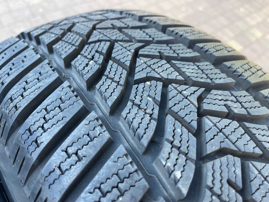 4138. Alufelgi 16" koła zimowe Audi Q3 oryginalne 5x112 ET33 215/65/16 Dunlop 8.8mm