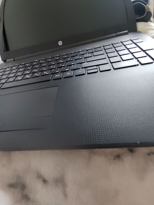 Ноутбук HP 15-rb082ur (AMD A4 / 8GB RAM / SSD)