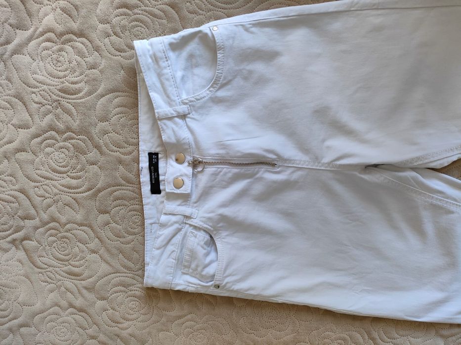 Spodnie białe, letnie