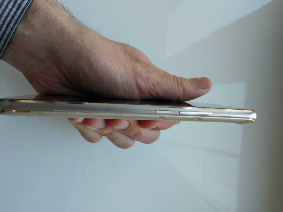 Смартфон blackview 6s (битий)