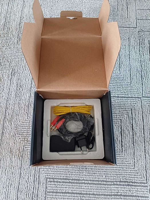 Auralic Aries Mini + zasilacz liniowy Auralic - DAC, Stereamer