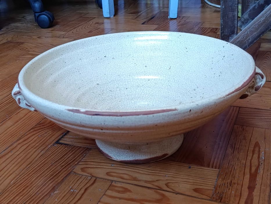 Taça fruteira grande em loiça ceramica com efeito rustico artesanal