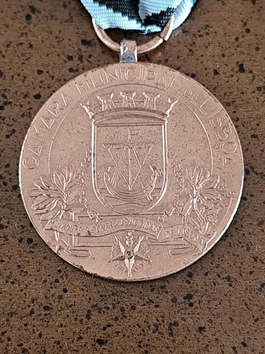 Medalha alusiva à Dedicação da Câmara Municipal de Lisboa, grau cobre