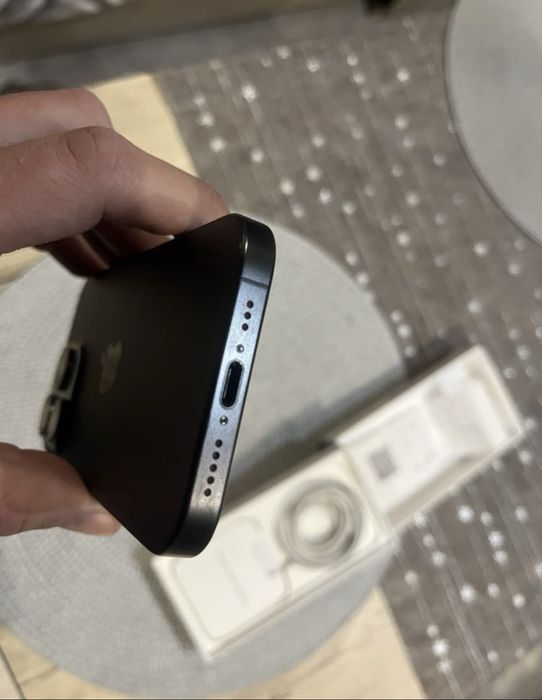 iPhone 15 Pro 128 Gb (АКБ 90%)