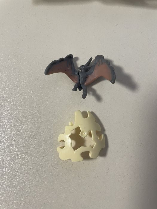 Кіндер іграшки обмін