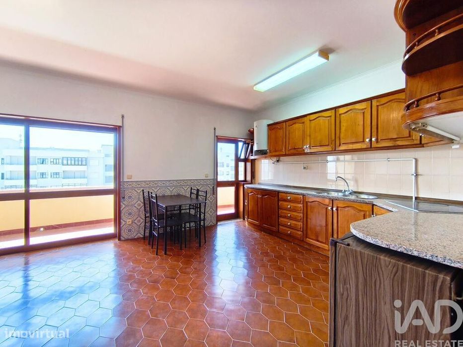 Apartamento T1 em Chafé de 55,00 m2