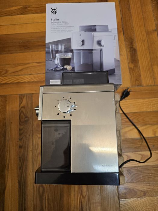 Кофемолка WMF Stelio