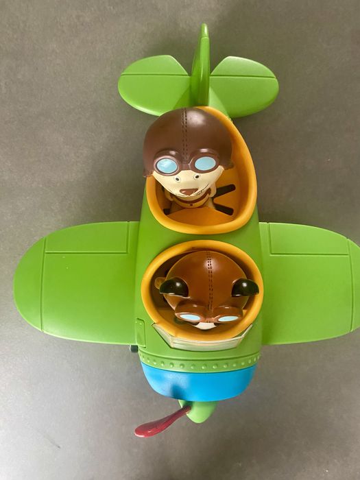 Avião do Panda como novo