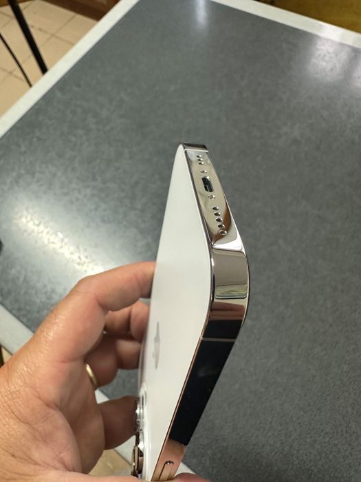 Iphone 14 Pro branco